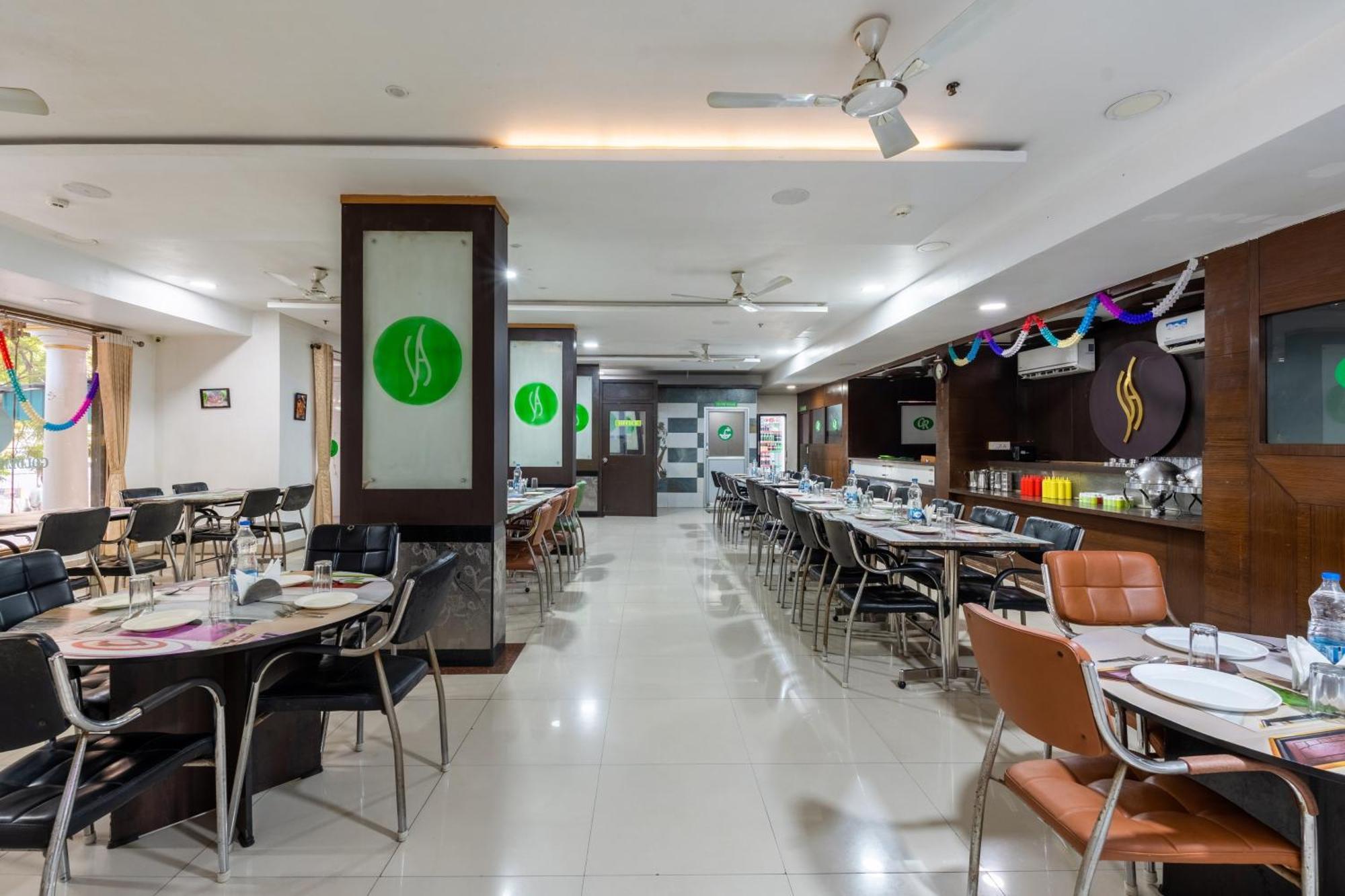 Treebo South Avenue, 700 Mts From Promenade Beach Pondicherry Exterior photo